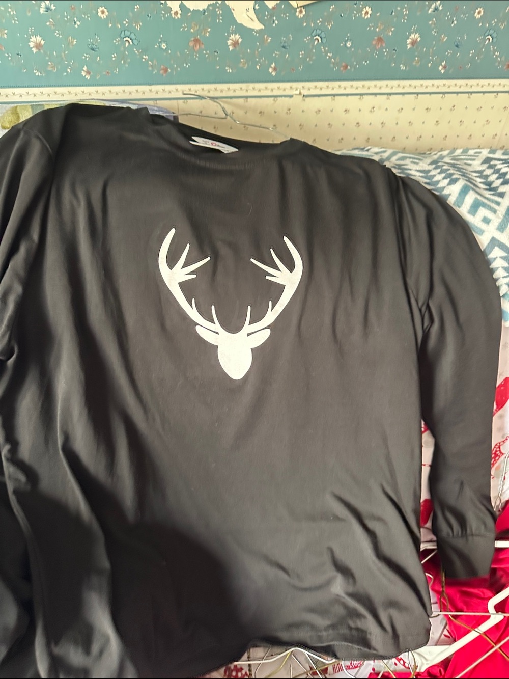 PatPat Black Crewneck T-Shirt with White Logo Accent